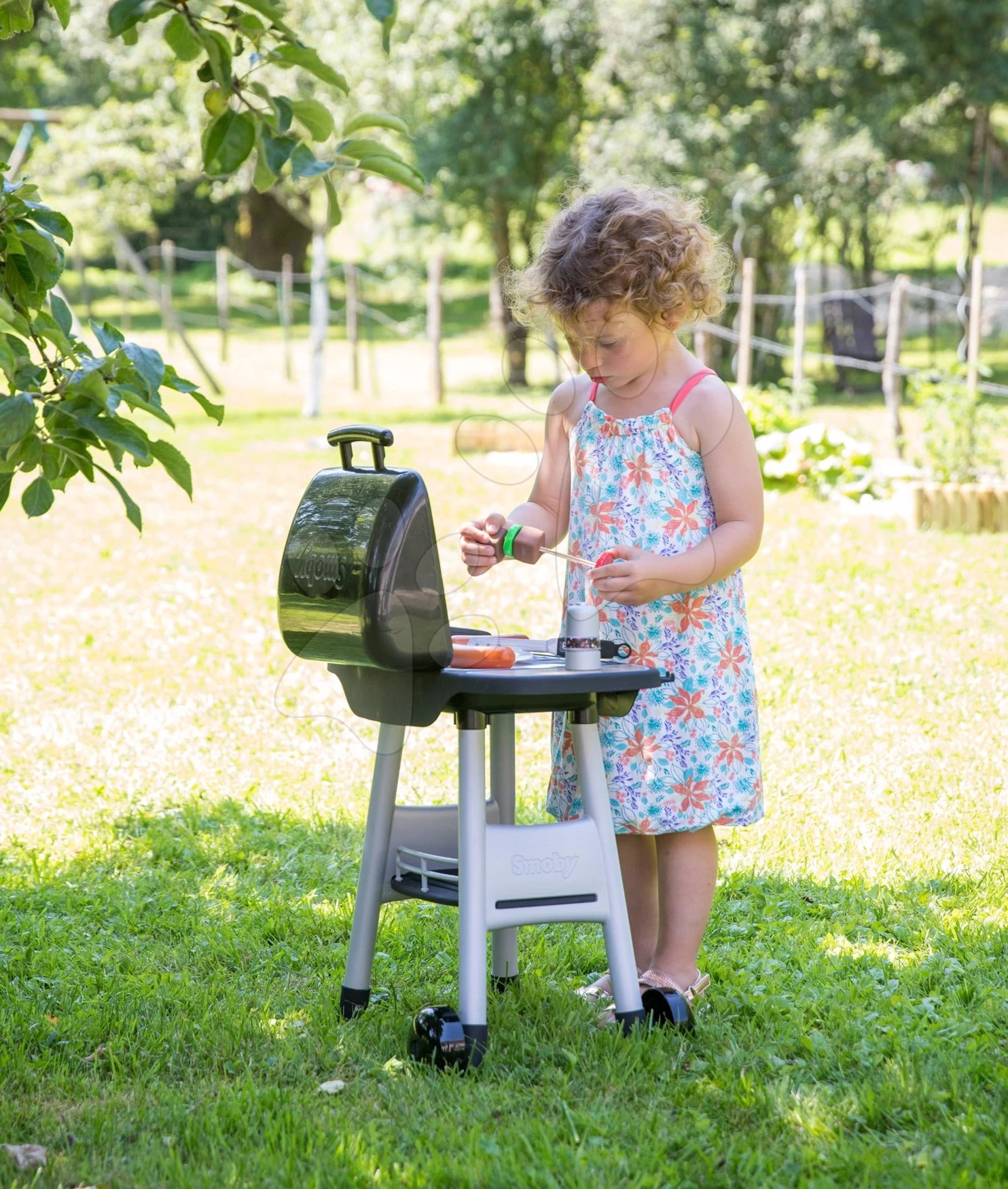 Grill Barbecue Smoby Mit Mechanischen Funktionen Und Sound Und 18 Zubehörteilen 73 Cm Hoch – Bild 10