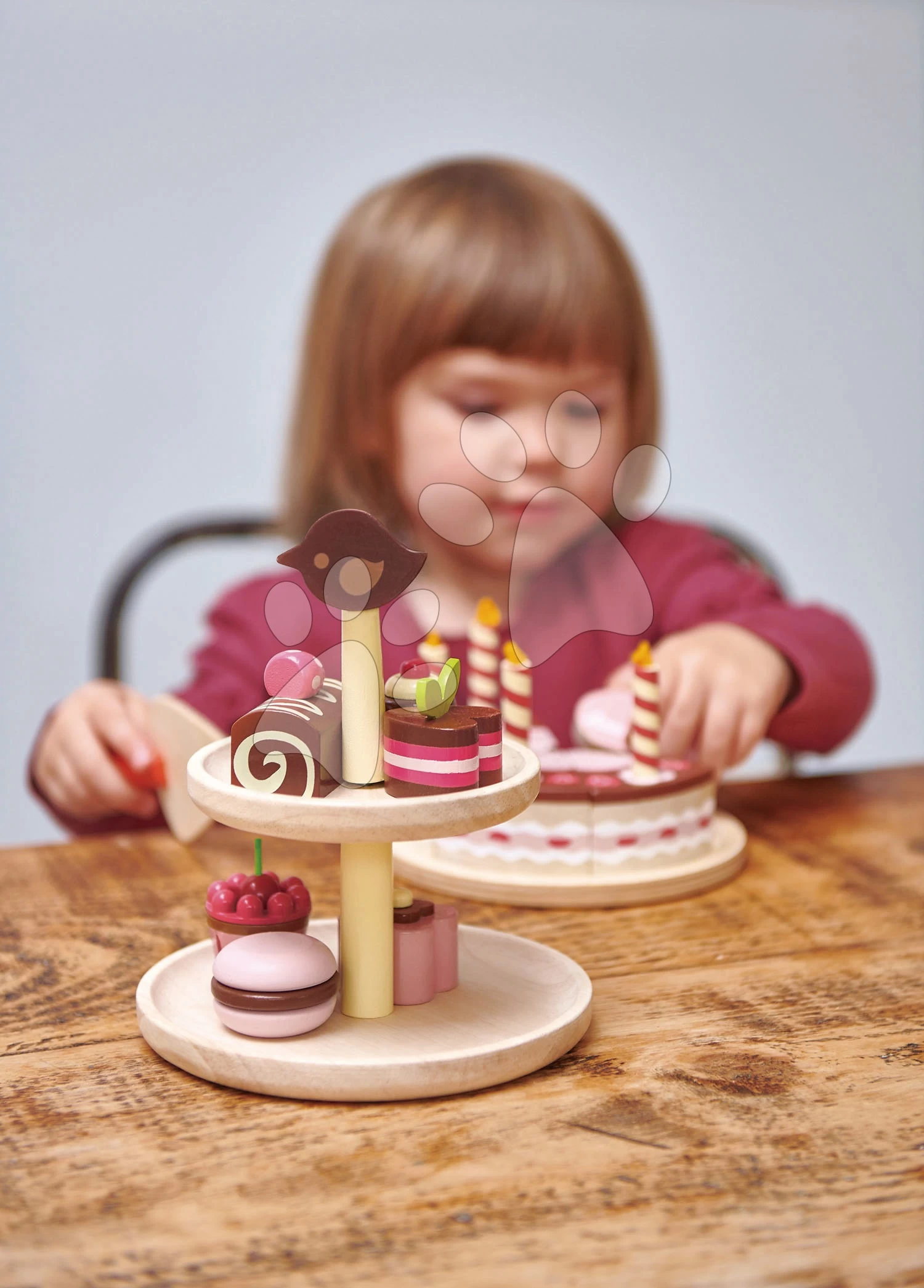 Schokoladenkuchen Aus Holz Chocolate Bonbons Tender Leaf Toys Mit Ständer Und Duftenden Desserts – Bild 3